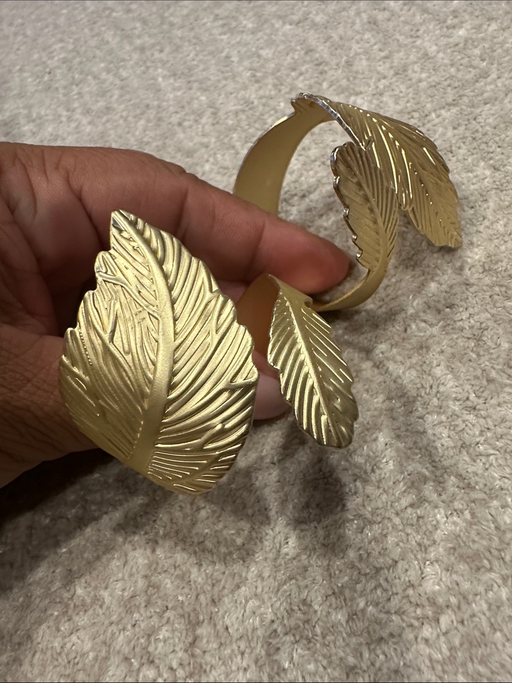 40- Gold Leaf napkin rings  - like new